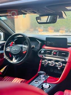 جنسس G70